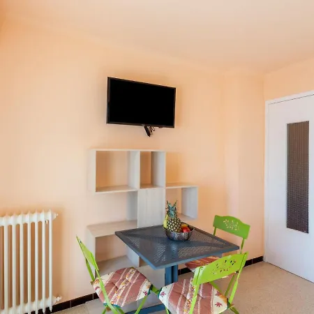 Apartment Le Grand Large-2 By Interhome